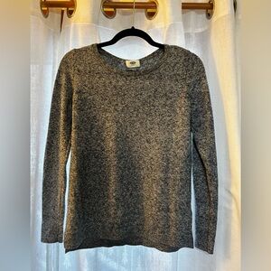 Old Navy Gray Sweater